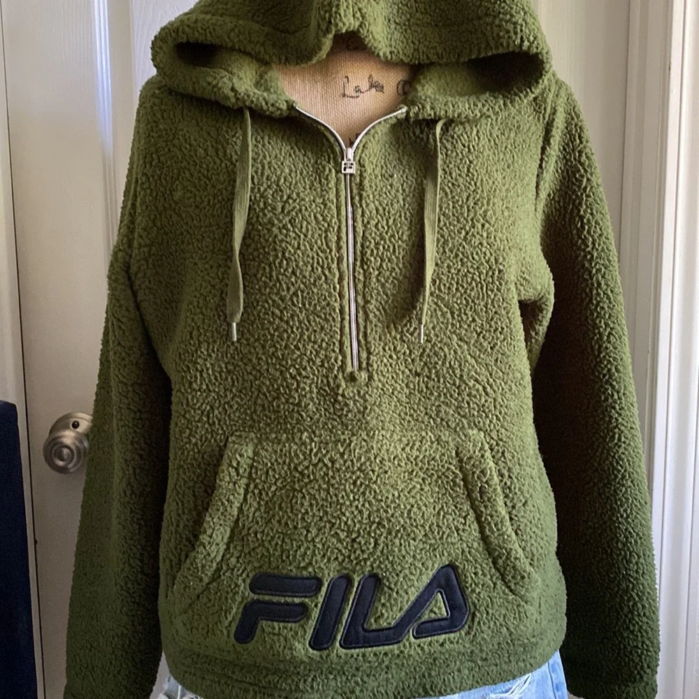 EUC FILA Sherpa Hoodie Jacket-Medium